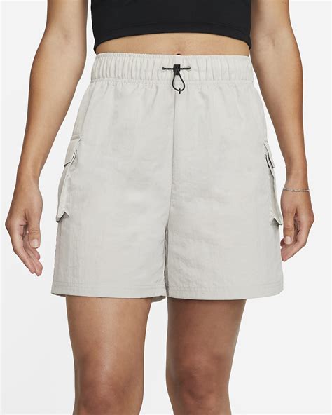 Nike Essential Woven Shorts 